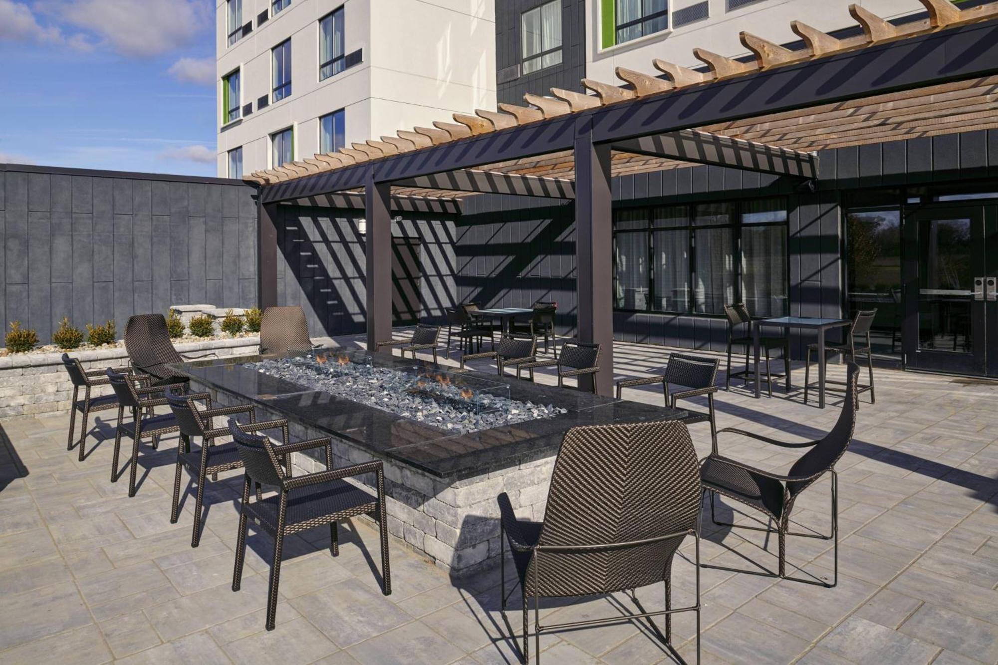 Courtyard By Marriott Jackson Hotel Buitenkant foto